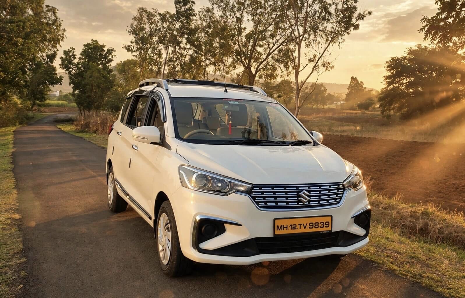 MARUTI ERTIGA 6-SEATER PUNE AIRPORT TO SHIRDI CAB