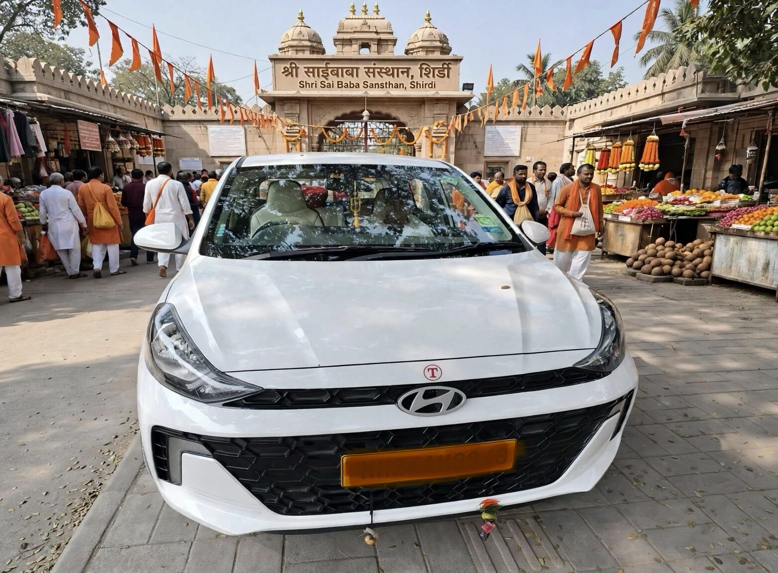 SEDAN CAB OPTION FOR PUNE AIRPORT TO SHIRDI TAXI BOOKING